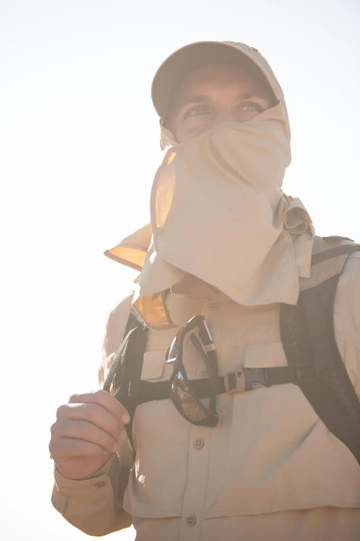 Camisa de Montaña y Trekking Hombre Forclaz Desert 500 Anti-UV Beige