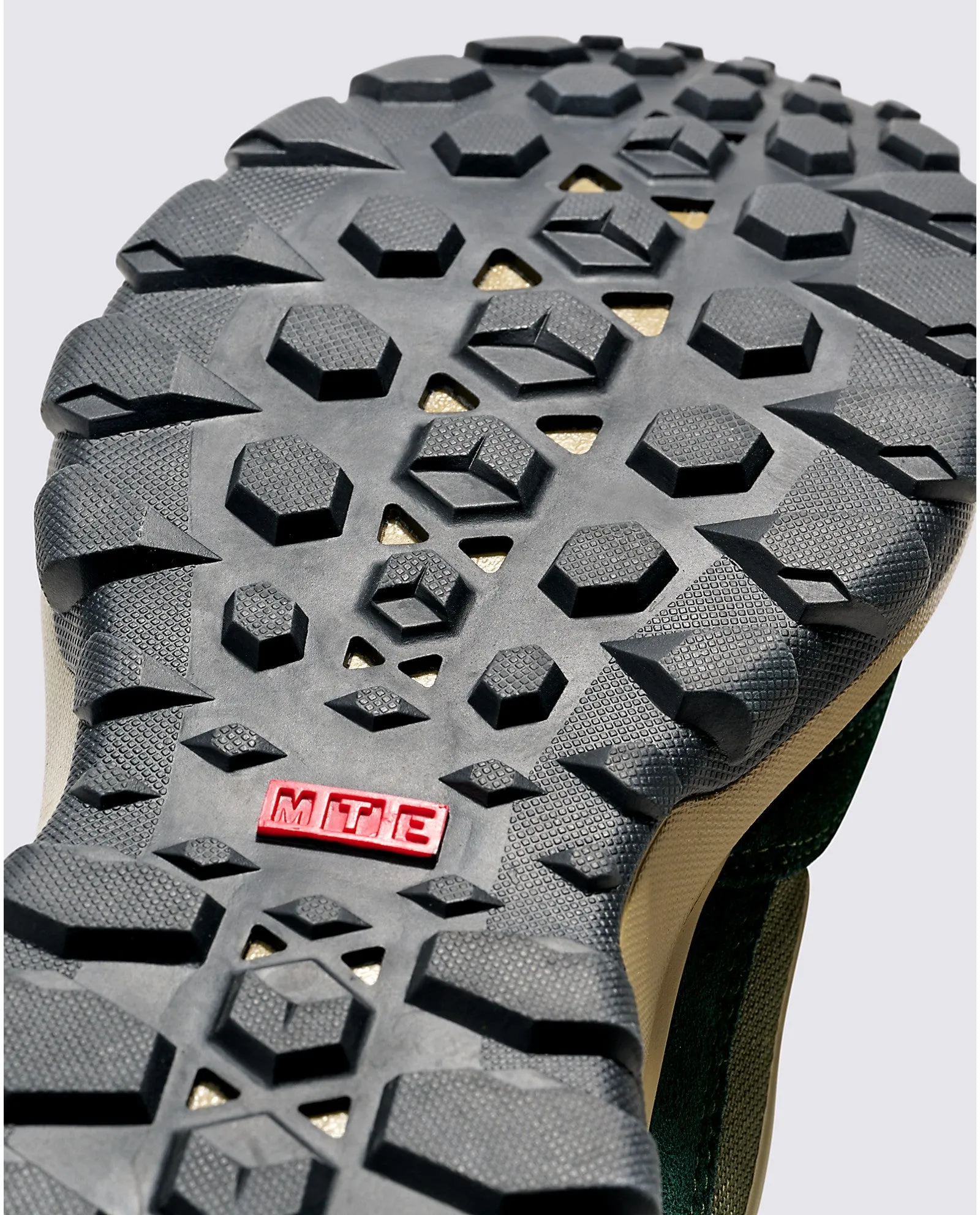 Vans MTE Crestline Waterproof Shoe - Size 8.5m / 10.0w
